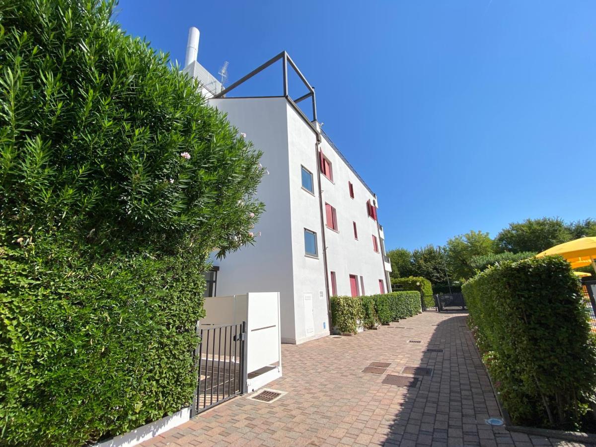 Residence Vecchio Faro Cavallino-Treporti Exterior foto